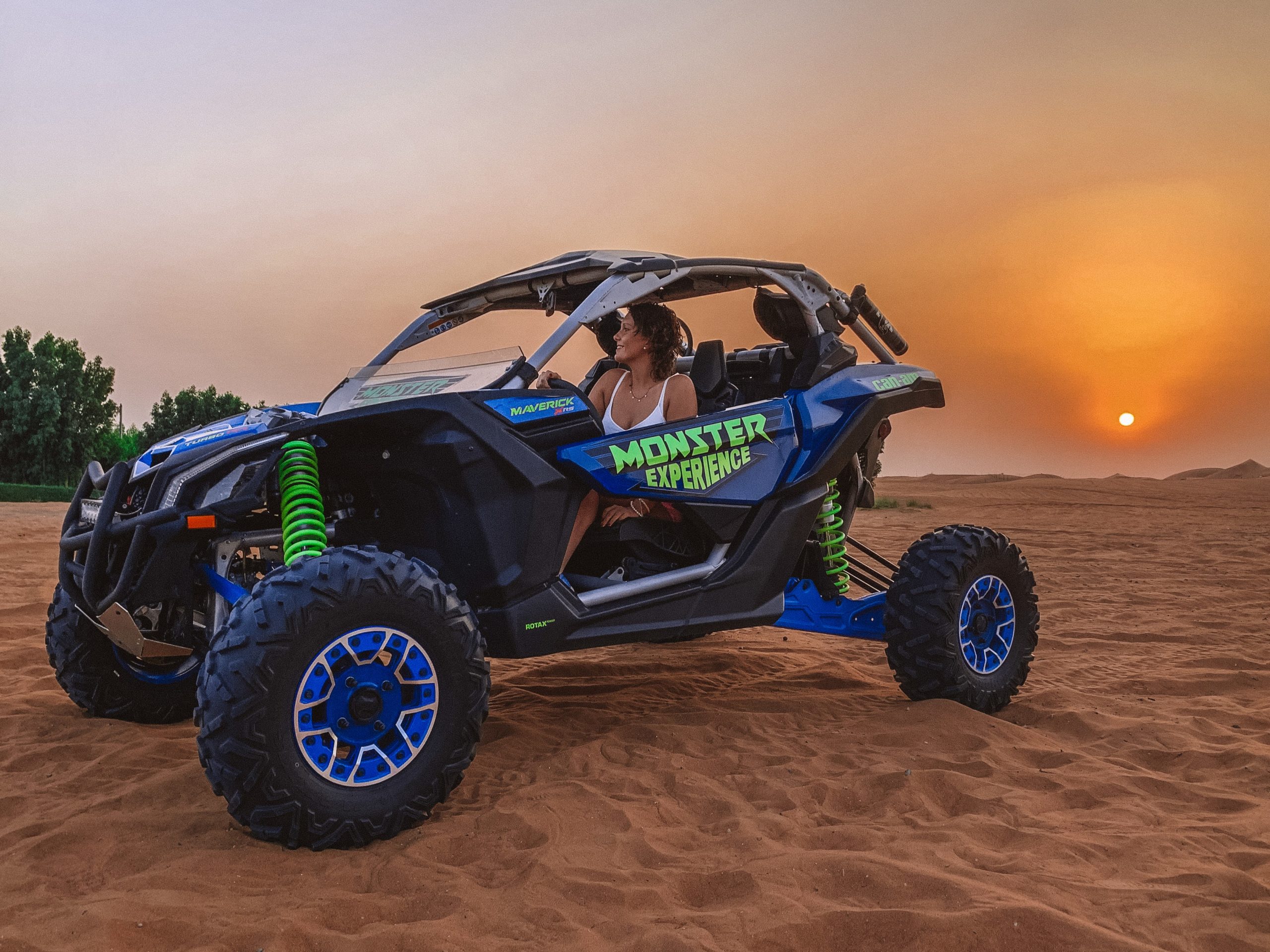 5 Things Not To Miss In Dubaï Sand In Our Hands Travel Blog 5 Things Not To Miss In Dubaï Sand In Our Hands Travel Blog